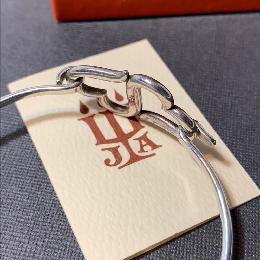 James Avery bracelet heart to heart bangle hook - Picture 4 of 7